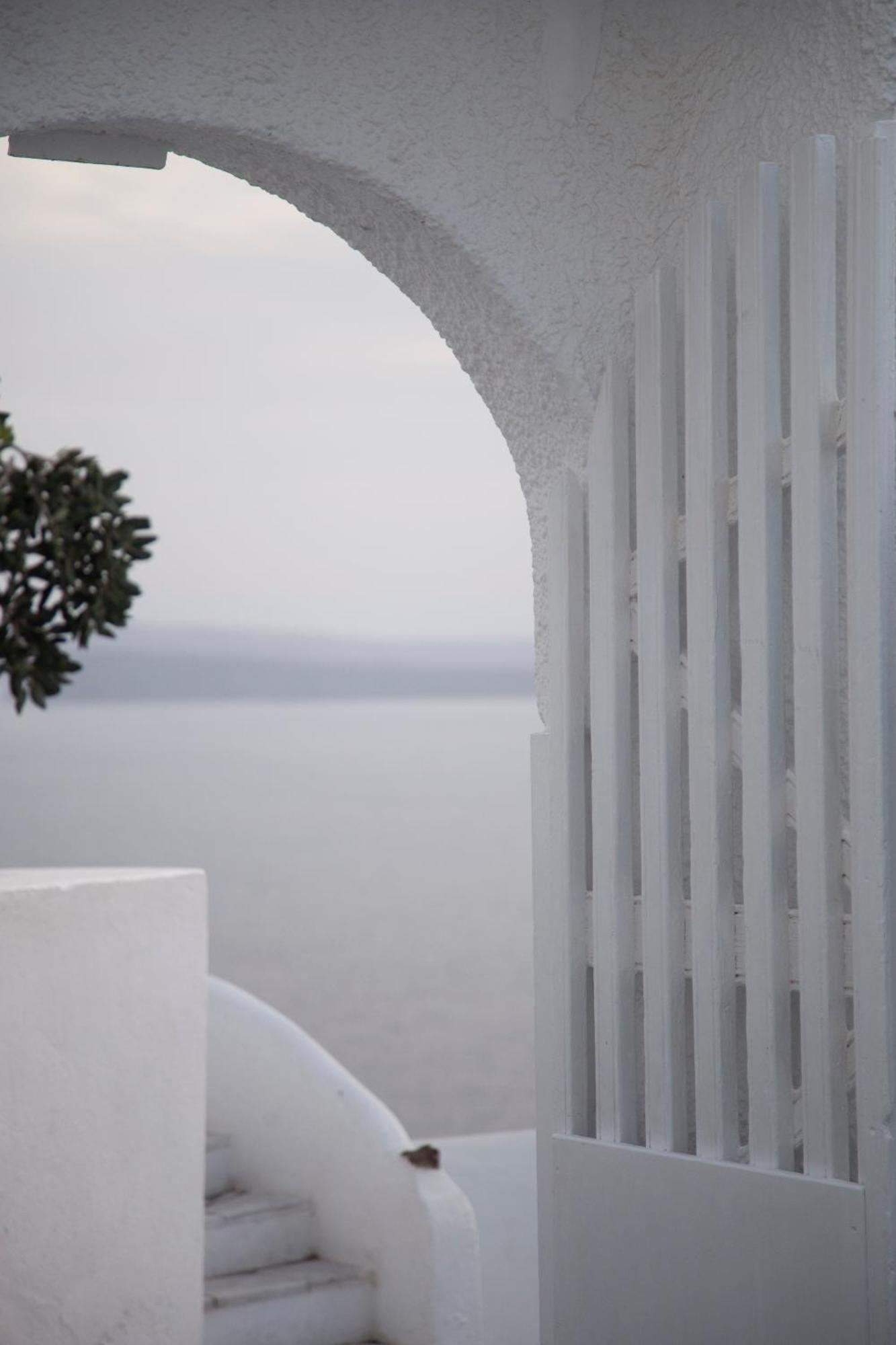 Alexander'S Suites Oia  Bagian luar foto