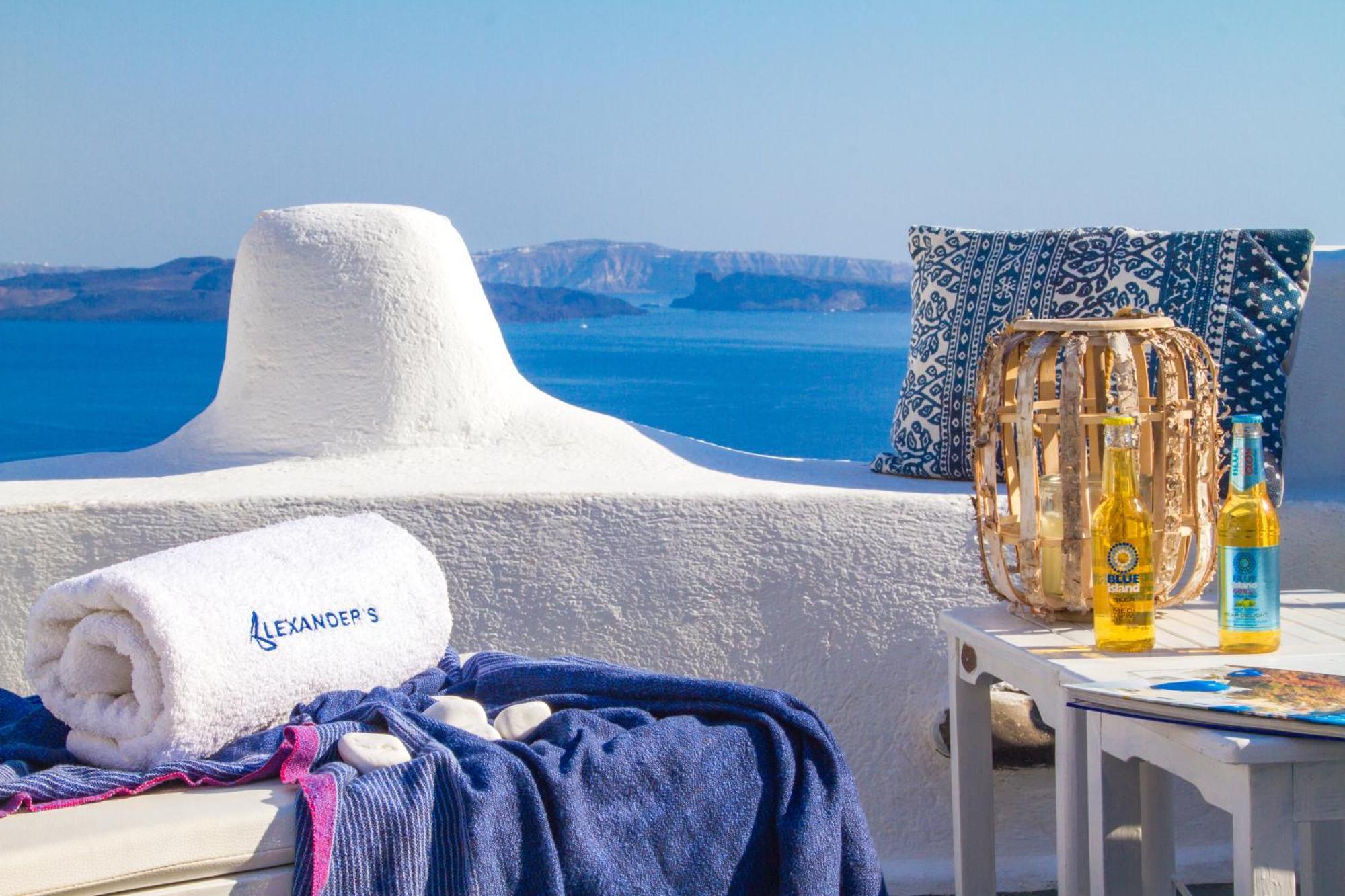 Alexander'S Suites Oia  Bagian luar foto