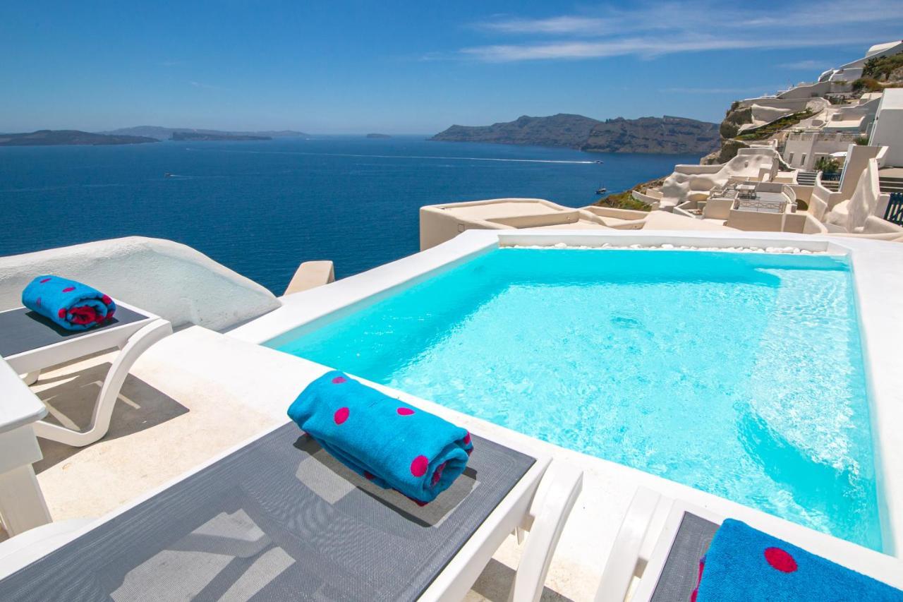 Alexander'S Suites Oia  Bagian luar foto